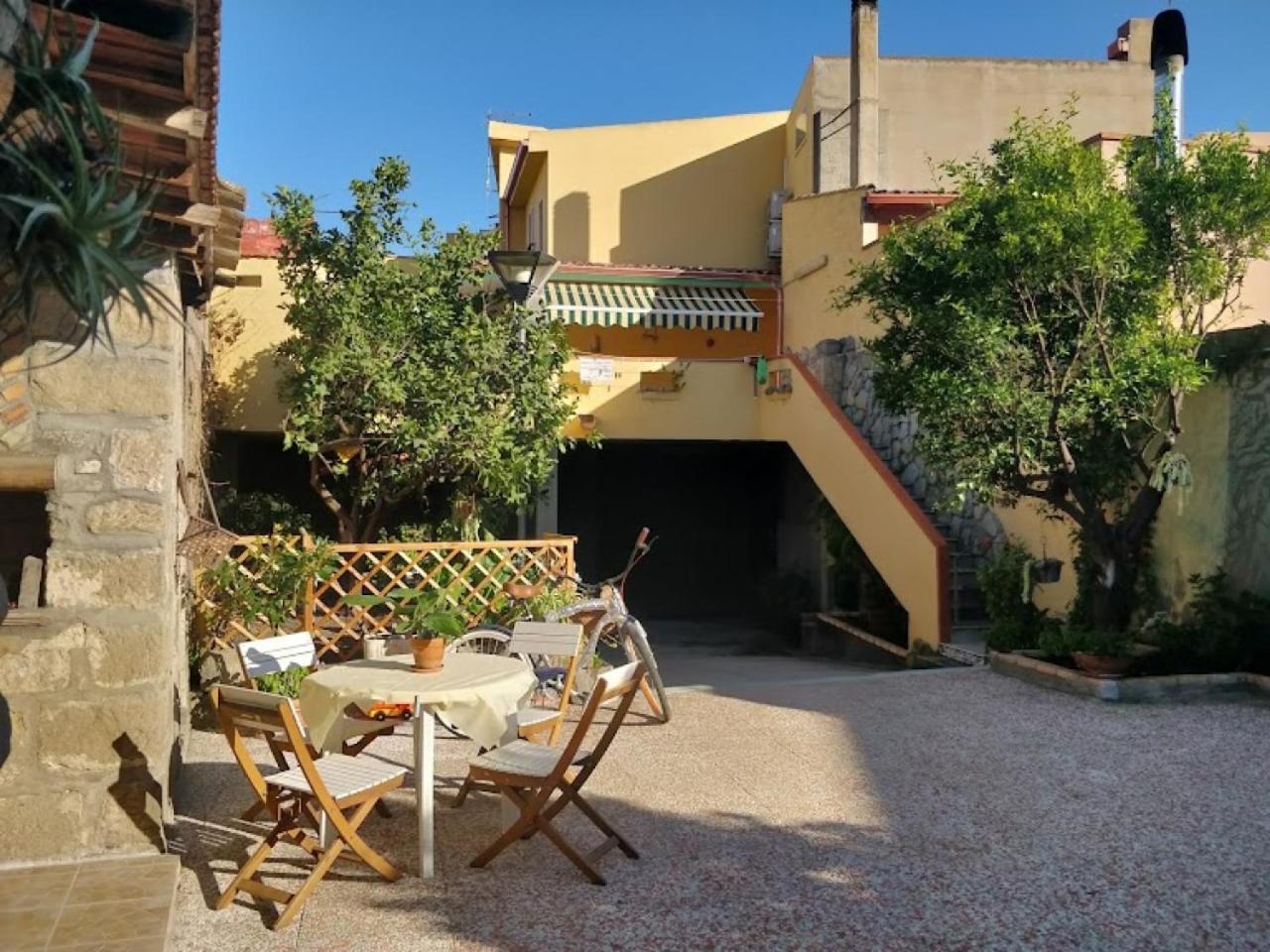Anticacasaliori Bed & Breakfast Dolianova Ngoại thất bức ảnh